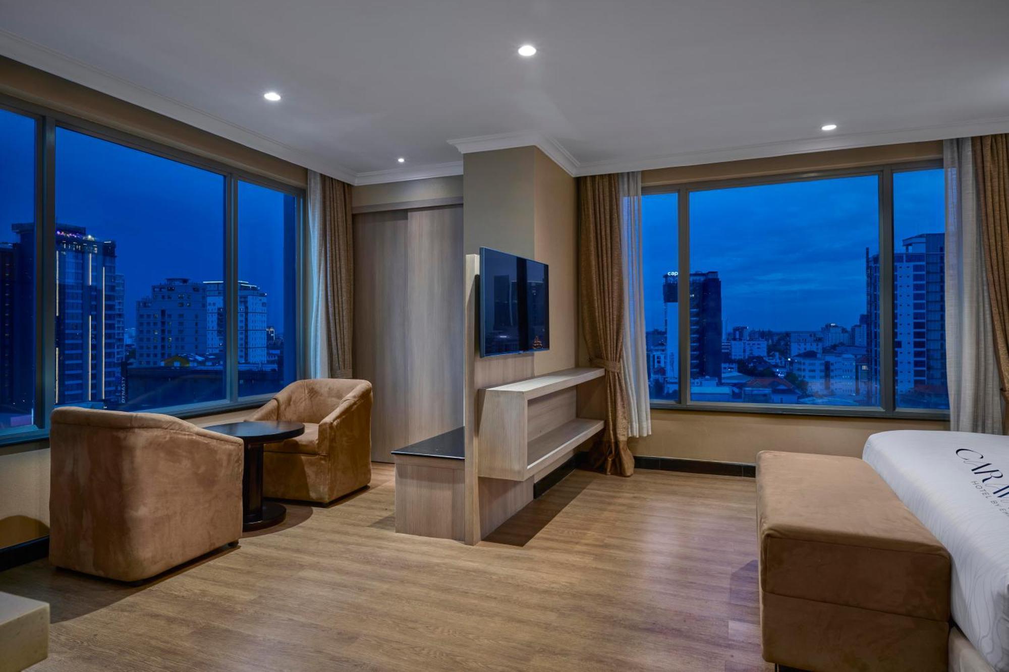 Caravan Hotel By Ehm Phnom Penh Exterior photo
